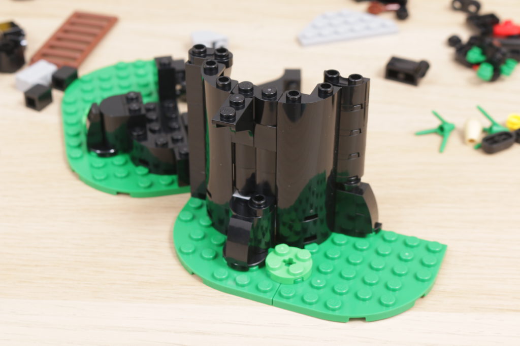 LEGO Castle 40567 Forest Hideout gift with purchase review 8 1024x683