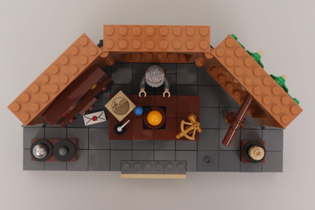 LEGO Ideas 40595 Tribute to Galileo Galilei gift with purchase review 11 1024x683