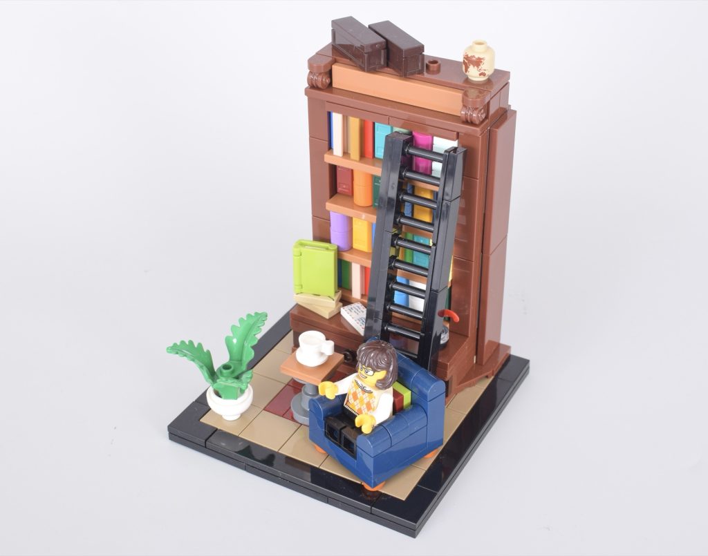 LEGO Ideas 30698 Reading Is My Passion review 6 1024x805