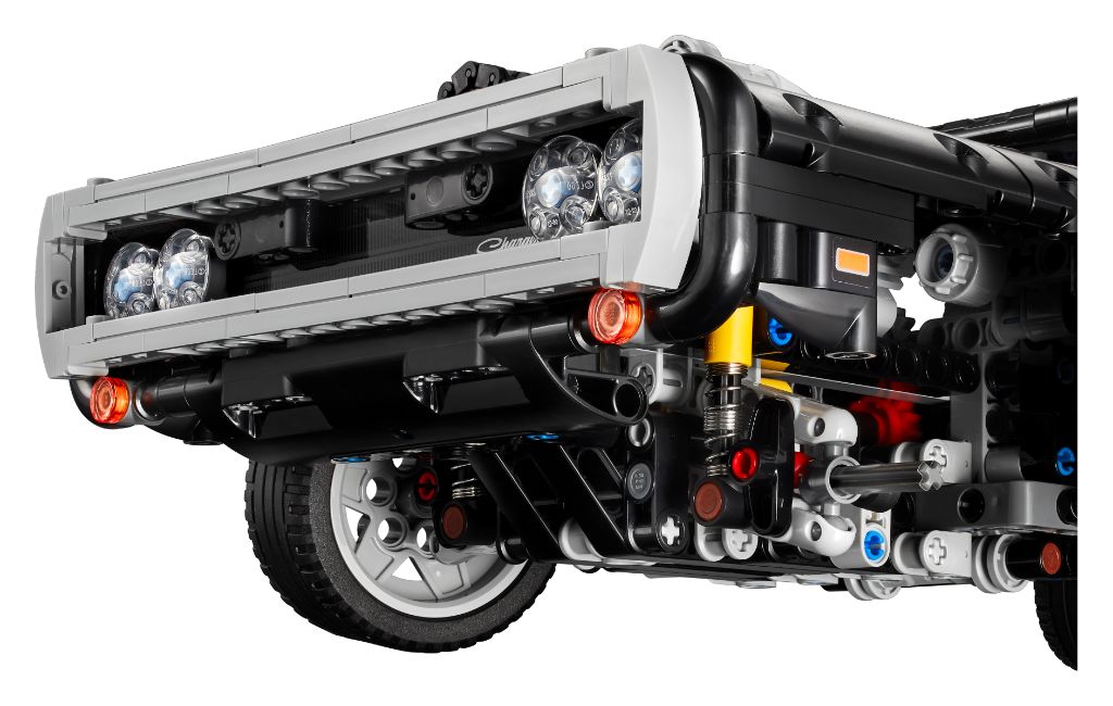 LEGO Technic Fast Furious 42111 Doms Dodge Charger 8
