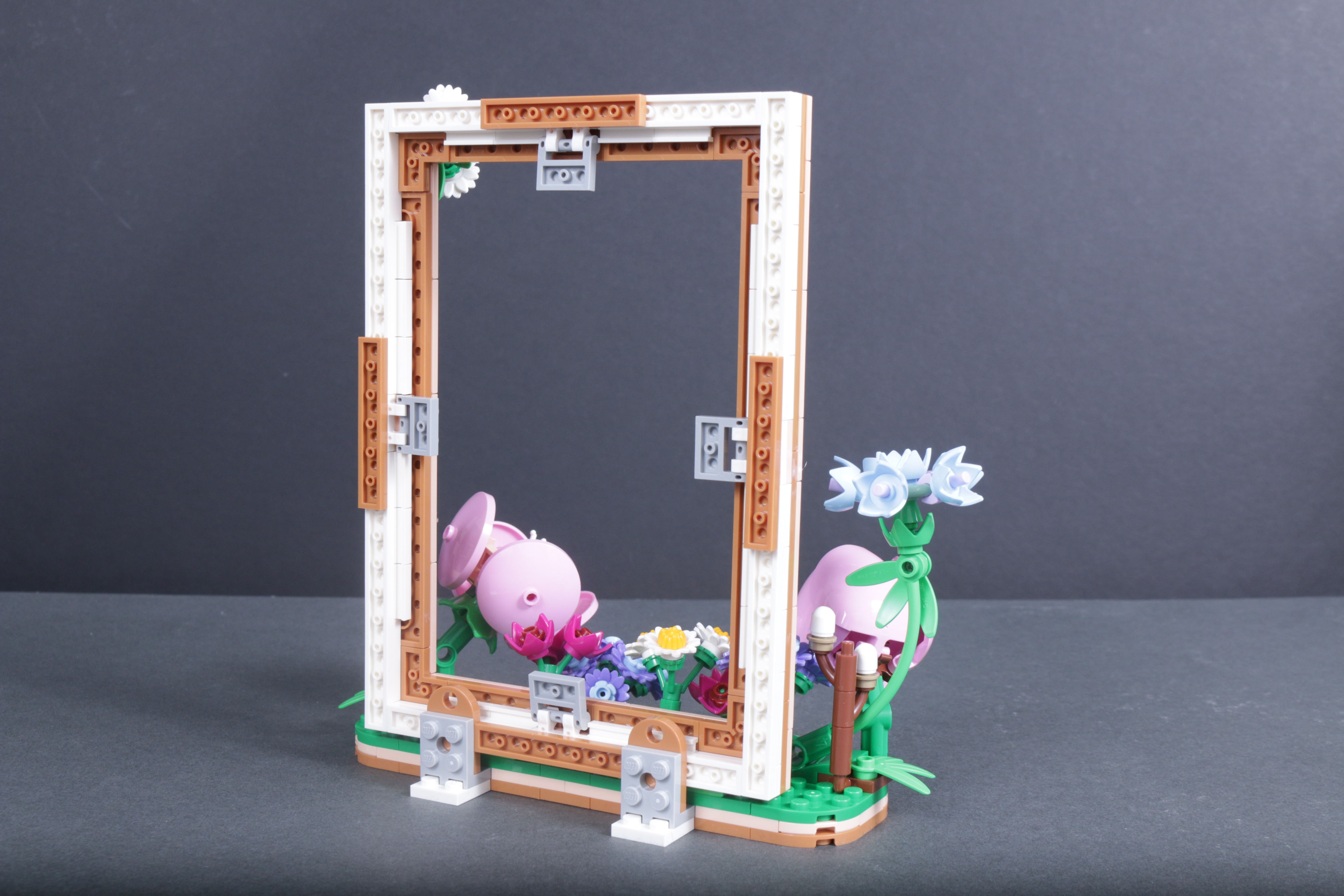 LEGO Botanicals 40916 Floral Picture Frame GWP review 10